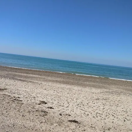 6 Person In * Brovst